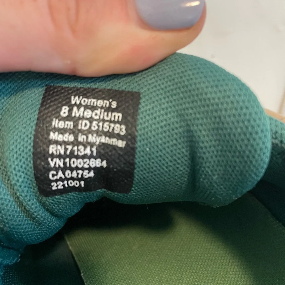 LL Bean, women’s 8, green canvas and brown leather outdoor hiking sneaker low - Picture 8 of 8